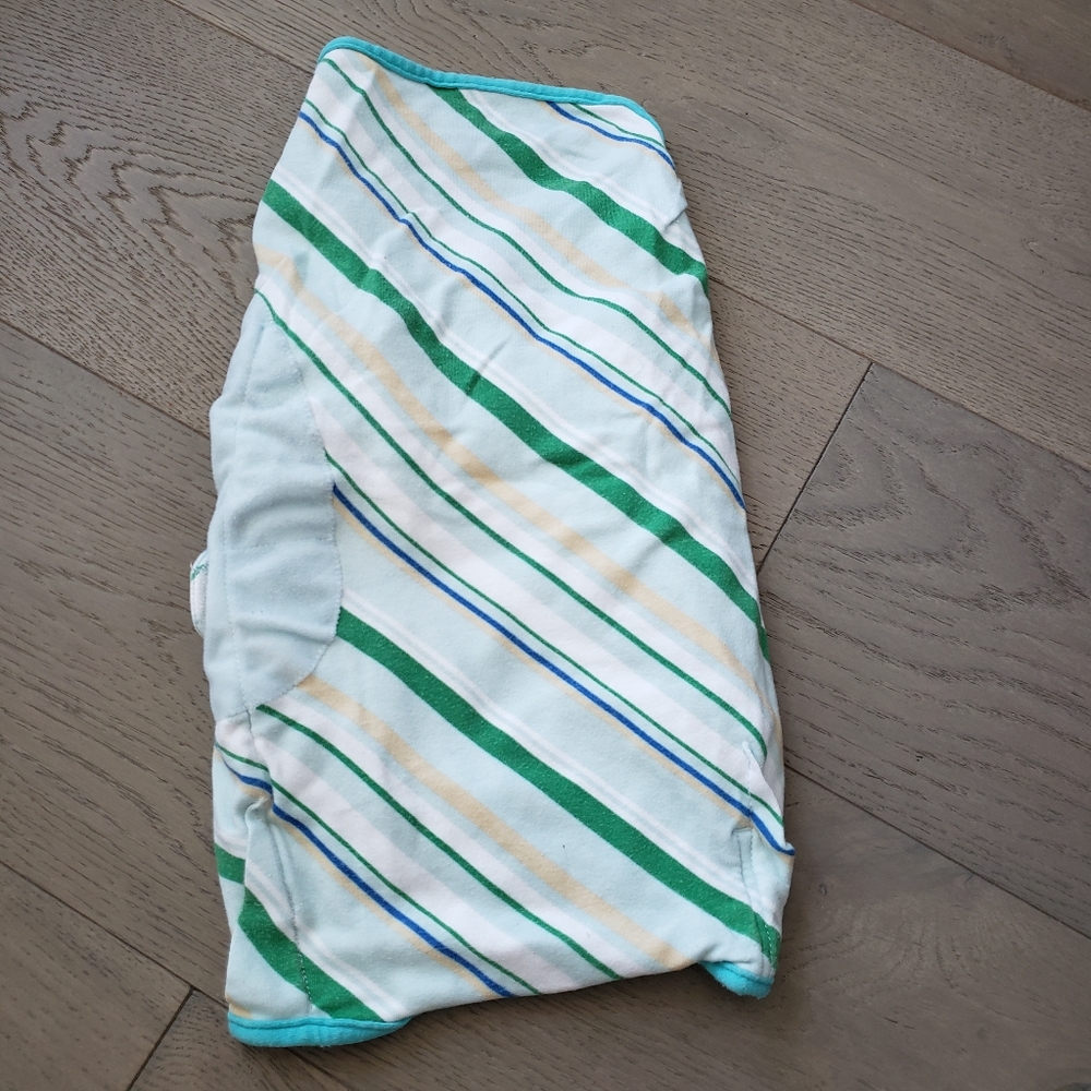 The First Years Swaddle Wrap Bundle + Infant Caps - Picture 8 of 11